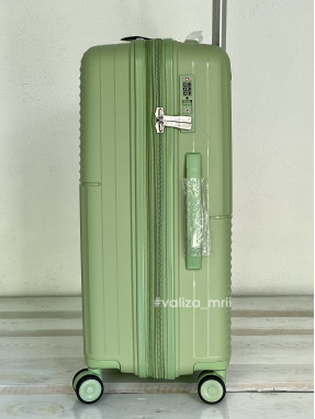 Чемодан Snowball 20403 - средний размер - фисташка