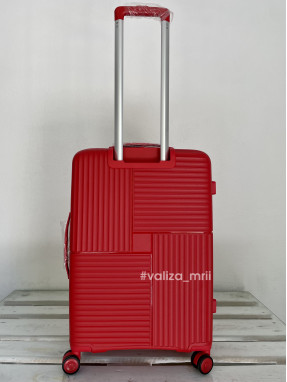 Валіза Snowball 20403 - середній розмір - червоний