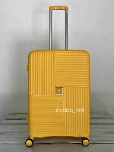 Валіза Snowball 20403 - середній розмір - жовтий
