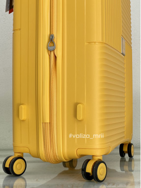 Валіза Snowball 20403 - середній розмір - жовтий