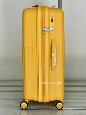 Валіза Snowball 20403 - середній розмір - жовтий
