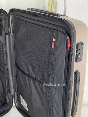 Валіза 241 Airtex Paris - середній розмір - бежевий