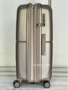 Валіза Airtex Paris 245 - середній розмір - шампань