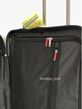 Валіза Airtex Paris 249 - середній розмір - чорний
