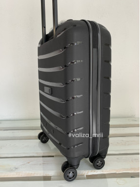 Чемодан Snowball 61303 - ручная кладь - чёрный