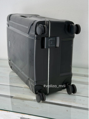 Чемодан Airtex Pаris 645 - средний размер - черный