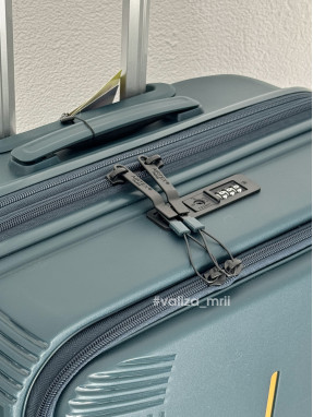 Чемодан Airtex Paris 647 - средний размер - зеленый