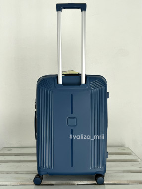 Чемодан Airtex Paris 647 - средний размер - синий