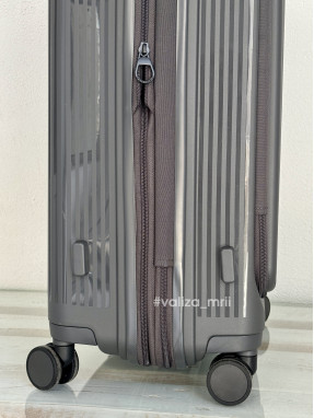 Валіза Airtex Paris 647 - середній розмір - сірий