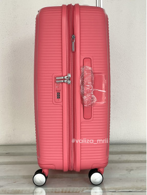 Валіза American Tourister 7675 - середній розмір - кораловий