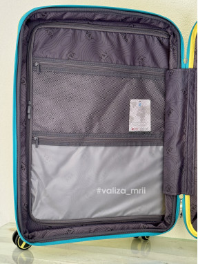 Валіза з поліпропілену - середній розмір - V&V Travel 8026 - жовтий