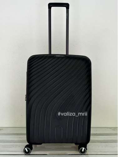 Валіза з поліпропілену - середній розмір - V&V Travel 8026 - чорний
