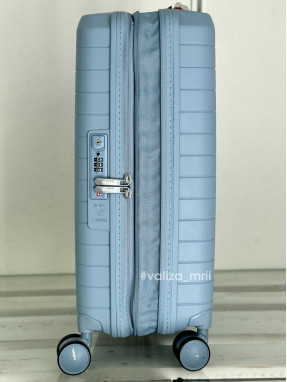 Валіза American Tourister FastForward - ручна поклажа - блакитний