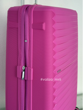 Валіза American Tourister FastForward - середній розмір - рожевий