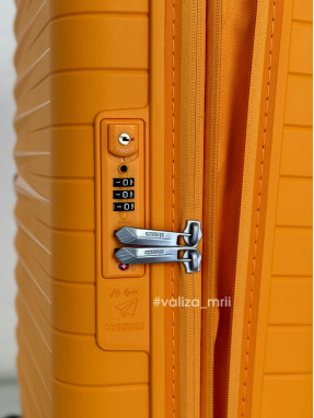 Валіза American Tourister FastForward - ручна поклажа - помаранчевий