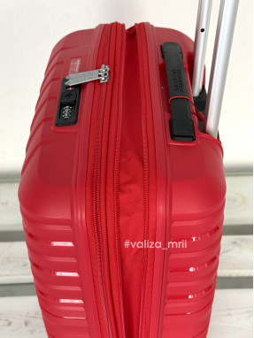Валіза American Tourister Flytwist - ручна поклажа - червоний