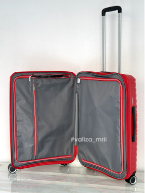 Валіза American Tourister Flytwist - середній розмір - червоний