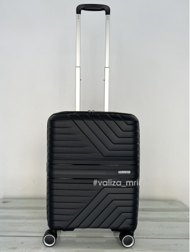 Чемодан American Tourister Flytwist - ручная кладь - черный