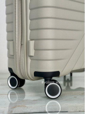 Валіза American Tourister Flytwist - середній розмір - бежевий