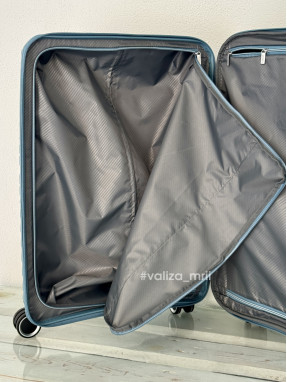 Чемодан American Tourister Flytwist - средний размер - голубой