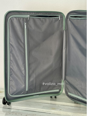 Валіза American Tourister Flytwist - середній розмір - зелений