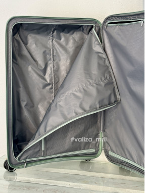 Чемодан American Tourister Flytwist - большой размер - зеленый