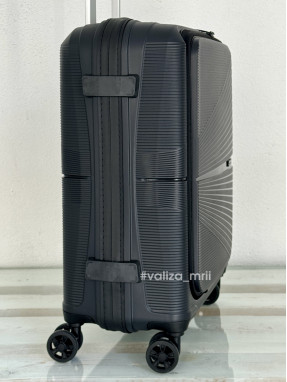 Чемодан American Tourister Airconic BLACK