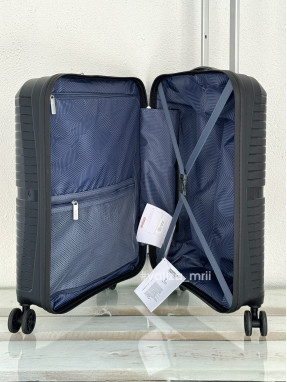 Чемодан American Tourister Airconic BLACK