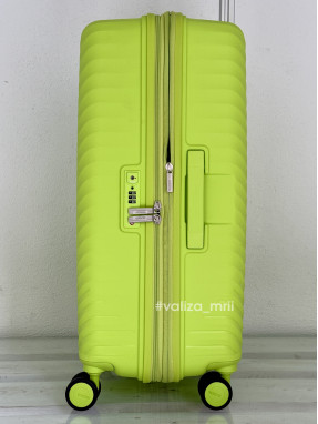 Валіза American Tourister Diablast - середній розмір - салатовий