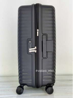 Валіза American Tourister Diablast - середній розмір - чорний