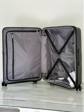 Валіза American Tourister Diablast - середній розмір - чорний