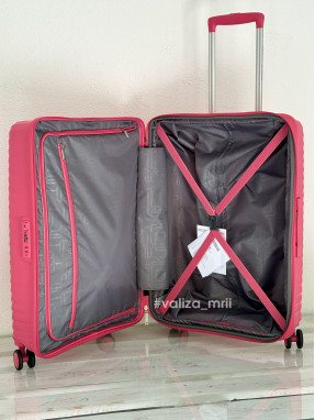 Чемодан American Tourister Diablast - средний размер - кораловый