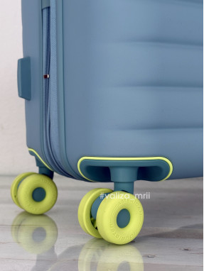 Чемодан American Tourister Neovibe - средний размер - мятный