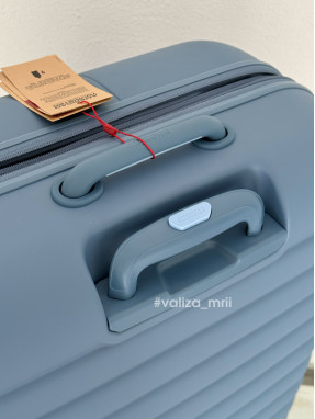 Валіза American Tourister Neovibe - великий розмір - синій