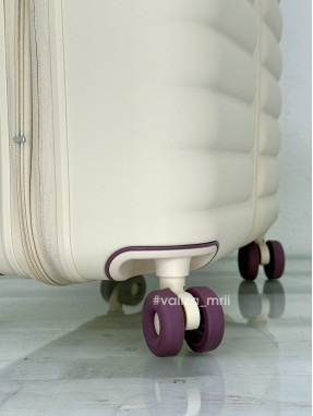 Валіза American Tourister Neovibe - великий розмір - молочний