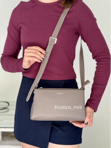 Женская сумка их экокожи David Jones CM7815 - темный тауп