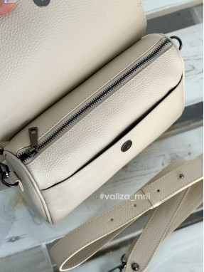 Сумка кросс-боди кожаная Италия - 03834 - бежевый