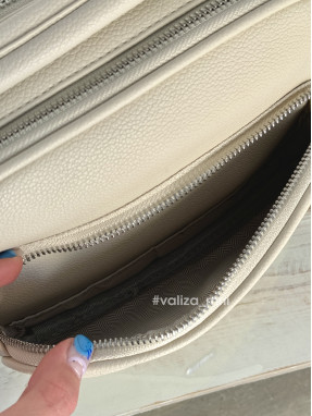 Крос-боді з якісної екошкіри Alex Mia 8397 - молочний