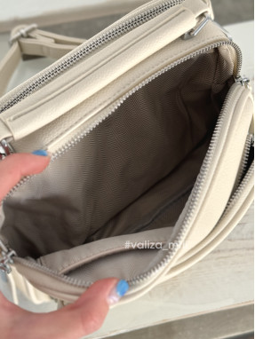 Крос-боді з якісної екошкіри Alex Mia 8397 - молочний