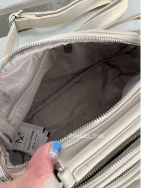 Крос-боді з якісної екошкіри Alex Mia 8397 - молочний