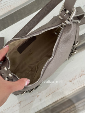 Сумка кожаная с пряжками Bella Bertucci 8106 - серо-бежевый