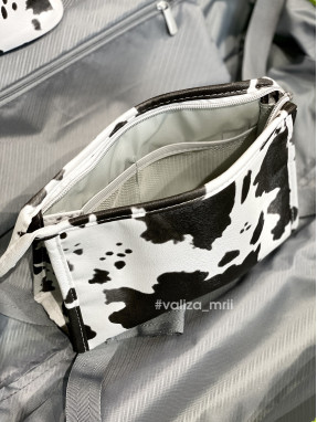 Косметичка с принтом «Коровка»