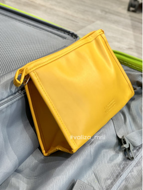 Яркая косметичка - желтый