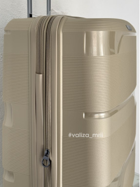 Валіза з поліпропілену - великий розмір - V&V Travel 8023 - шампань