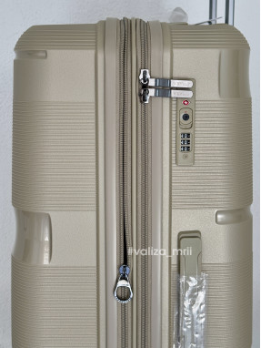 Валіза з поліпропілену - великий розмір - V&V Travel 8023 - шампань