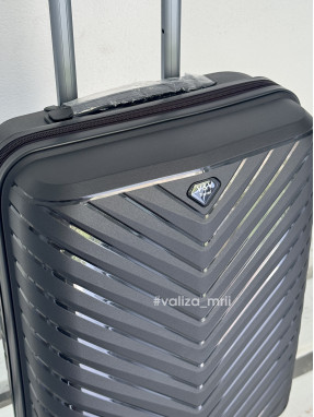 Валіза з поліпропілену - ручна поклажа - V&V Travel 8025 - чорний