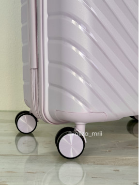 Валіза з поліпропілену - середній розмір - V&V Travel 8025 - рожевий
