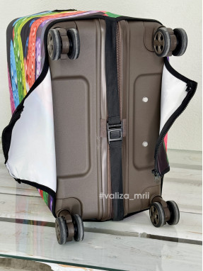Плотный чехол на чемодан - средний размер - "Лепестки"