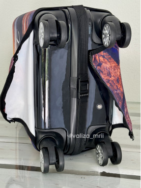 Плотный чехол на чемодан - ручная кладь - "Just go"