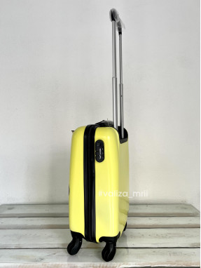 Детский чемодан Wings XS - монстрики